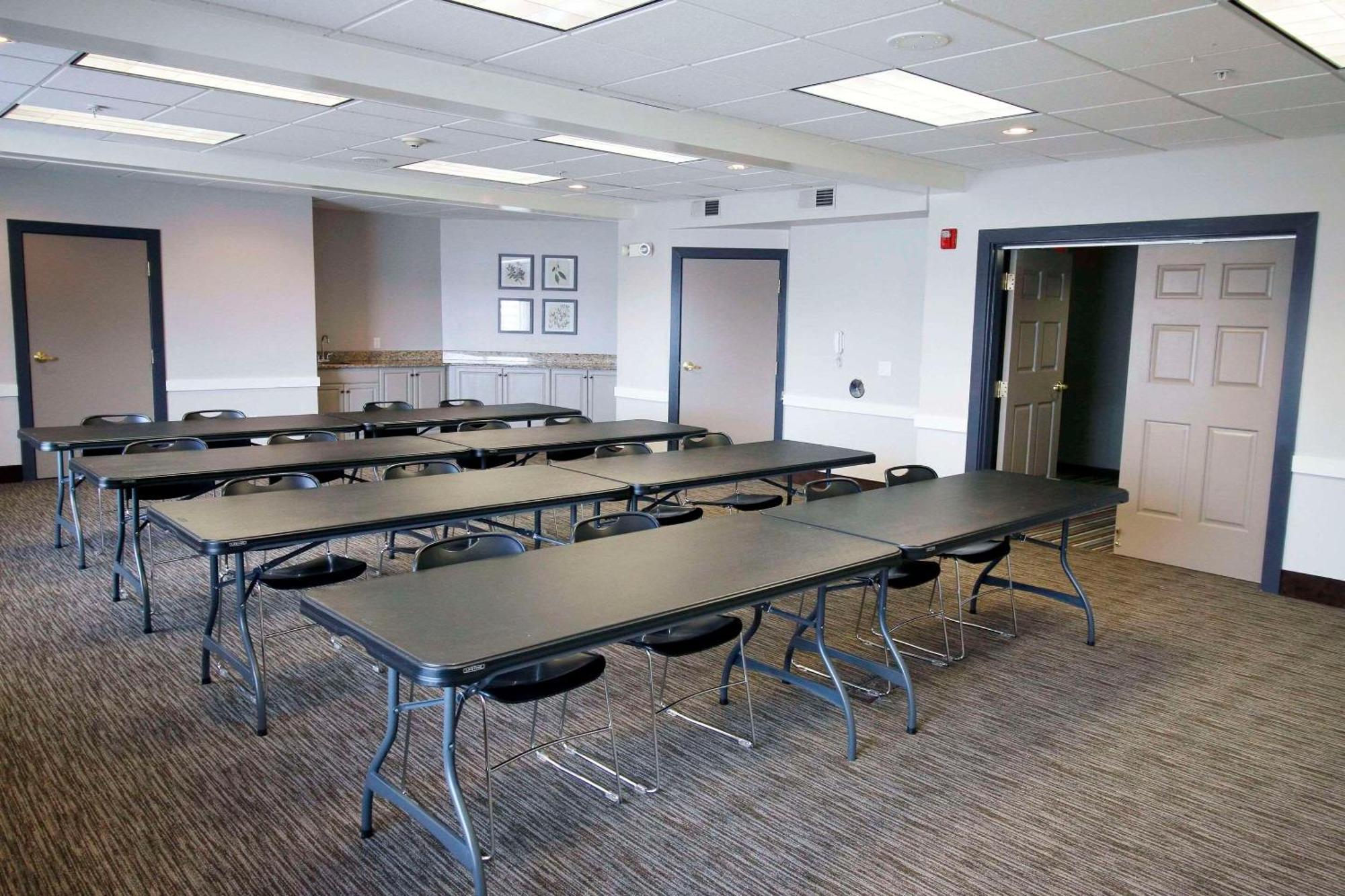 Country Inn & Suites By Radisson, Council Bluffs, Ia エクステリア 写真
